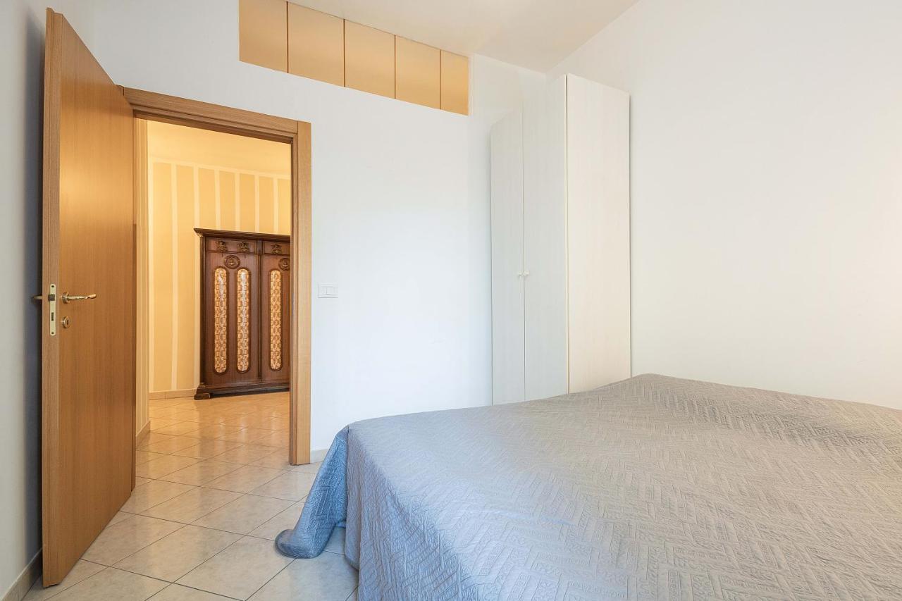 Nuovo Appartamento Beige บารี ภายนอก รูปภาพ